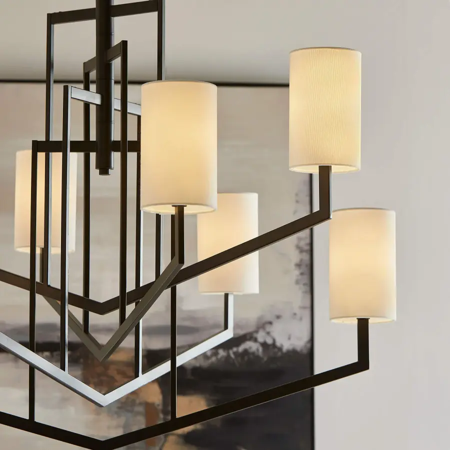 Bold Transitional Design with Distinctive Arrow Motif - Image 6