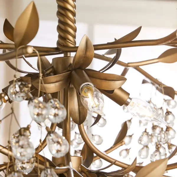 Glicina 8-Light Chandelier in Natural Brass - Image 7