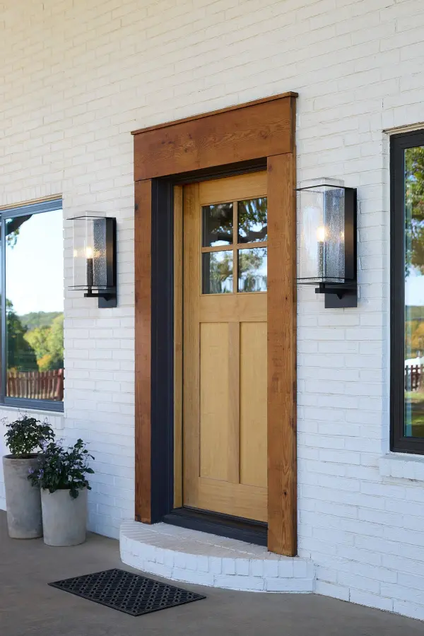 Balboa 24" Outdoor Wall Lantern - Image 4