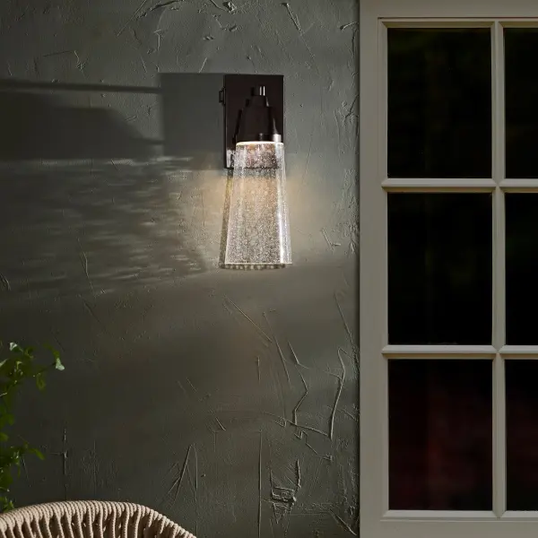 Altamonte 18" LED Outdoor Wall Lantern - Image 6
