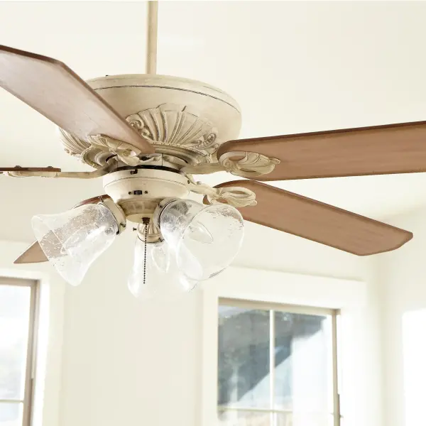 Chateaux 52" Ceiling Fan with Light - Image 5