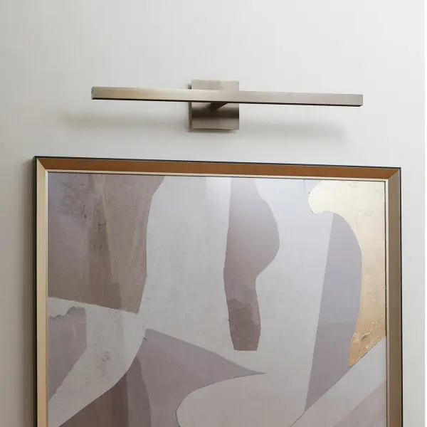 30" LED Picture Light in Aged Brass - Image 5