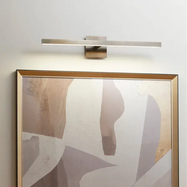 30" LED Picture Light in Aged Brass - Image 6