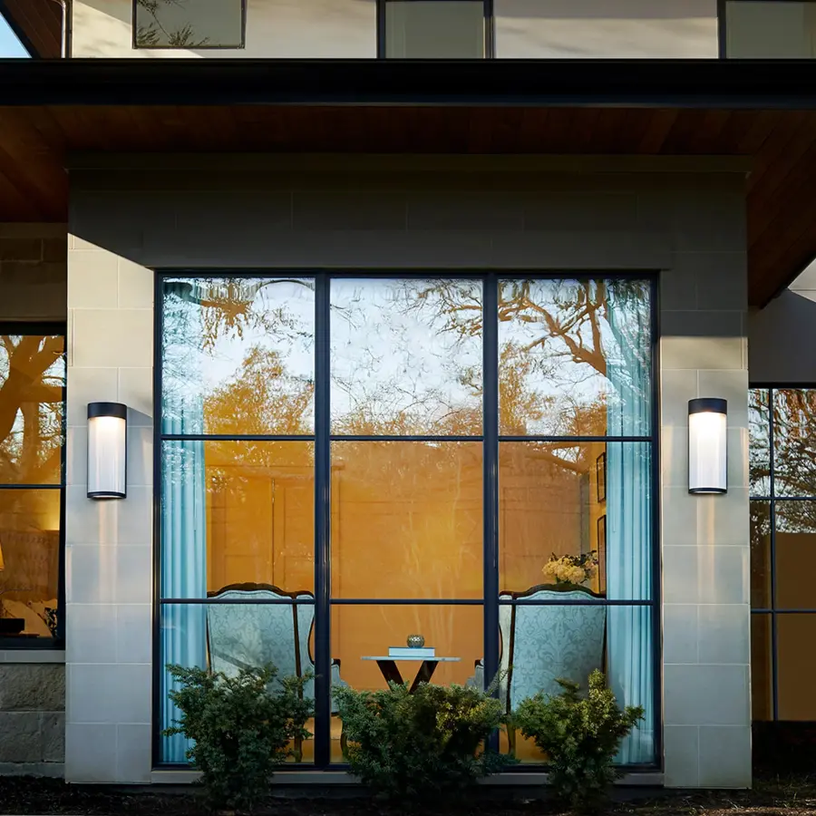 Sleek Contemporary LED Lantern for Modern Outdoor Spaces - Image 2