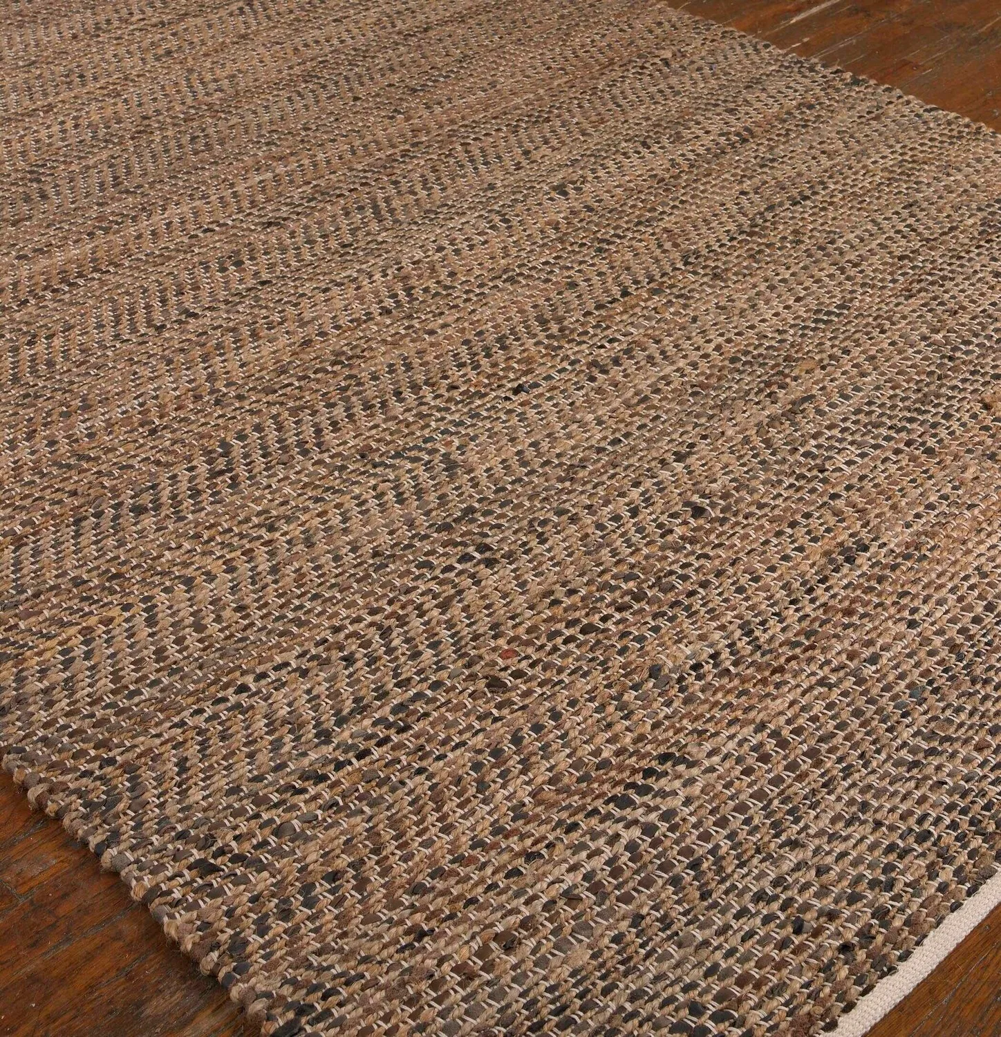 Tobais Hand-Woven Rug in Brown Leather & Hemp