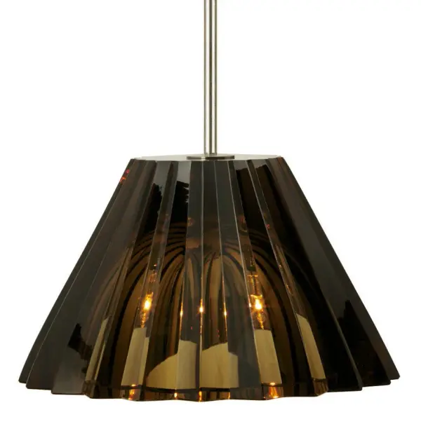 The Ridge Pendant features beautiful cognac-toned crystal that adds warmth and sophistication to any space. Its compact 3-inch profile makes it perfect for multiples over islands or as accent lighting.