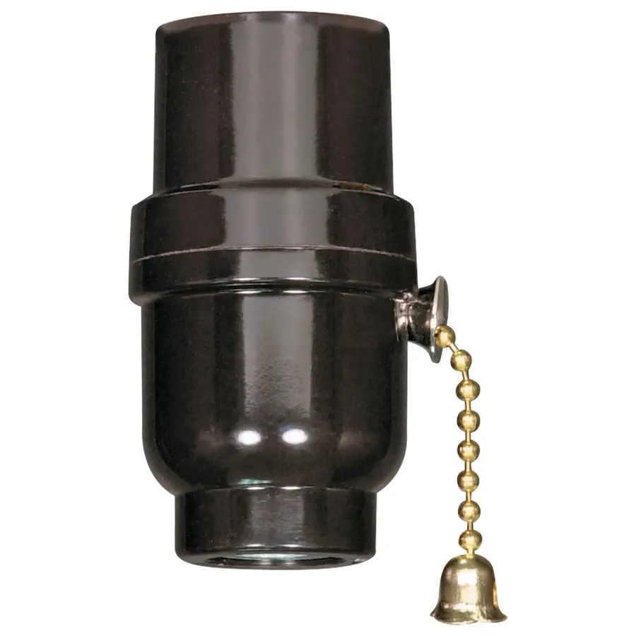 Socket - Medium base - Brass on-off pull chain, 1/8 IP cap with metal bushing less set screw