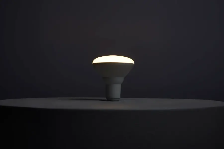 Starfish - 9.5 Watt LED BR30 - 2700K-5000K RGBTW - Medium Base - 120 Volt - Image 13