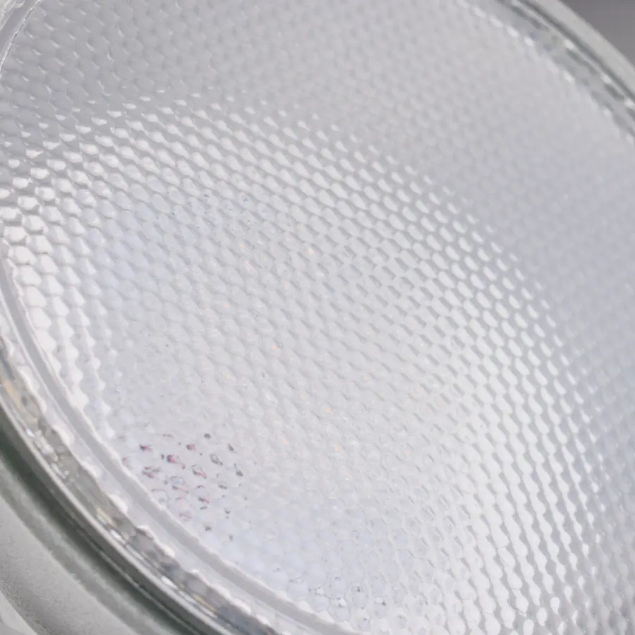 15 Watt PAR38 LED - 4000K - Medium Base - 120-277 Volt - 90 CRI - Image 2