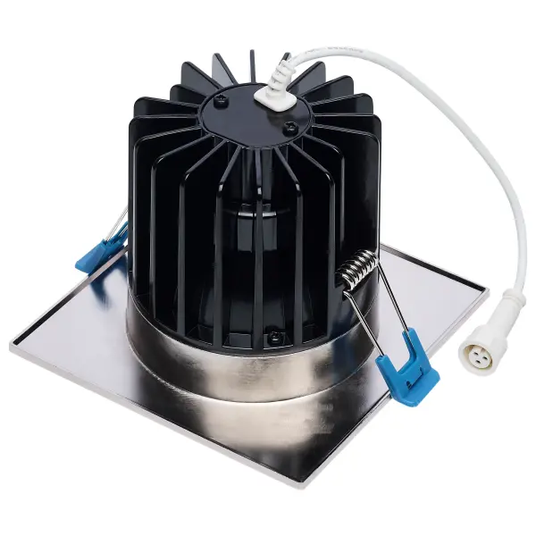 SATCO NUVO LED Architectural Downlights offer a high lumen output, making them ideal for high ceiling applications. With a 40-degree beam angle, these downlights provide ample illumination in residential, hospitality and retail applications. Choose from three wattages and five color temperatures at installation to create the desired ambient experience. Available in a variety of shapes and professional finishes. - alternate view