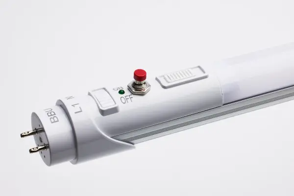 17 Watt 48 Inch T8 LED - 35K/40K/50K CCT Selectable - Ballast Bypass with Battery Backup - G13 Base - 120-277 Volt - Image 4