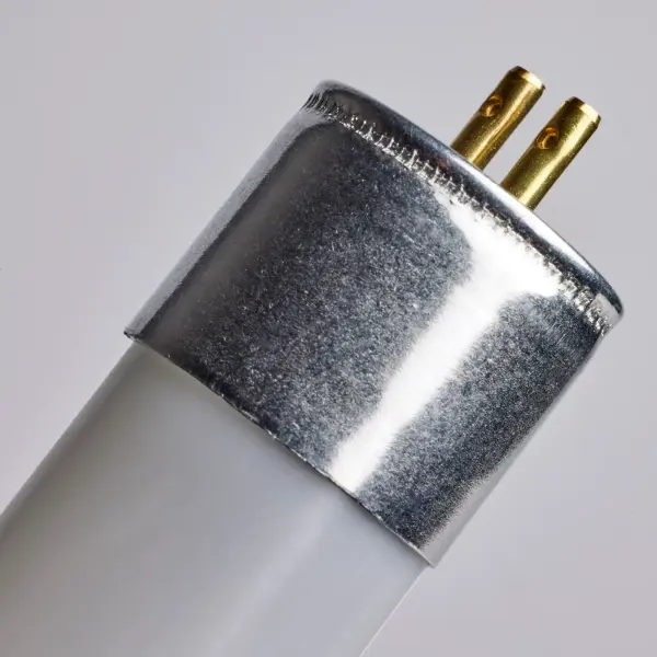 4 Watt T5 LED - Miniature bi-pin base - 4000K - 50000 Average rated hours - 400 Lumens - 120-277 Volt - Type B - Ballast Bypass - Double Ended Wiring - Image 4
