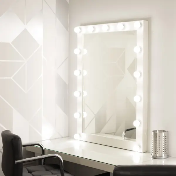 6 Watt G25 LED - Medium Base - White Finish - 3500K CCT - 120 Volt - Image 10