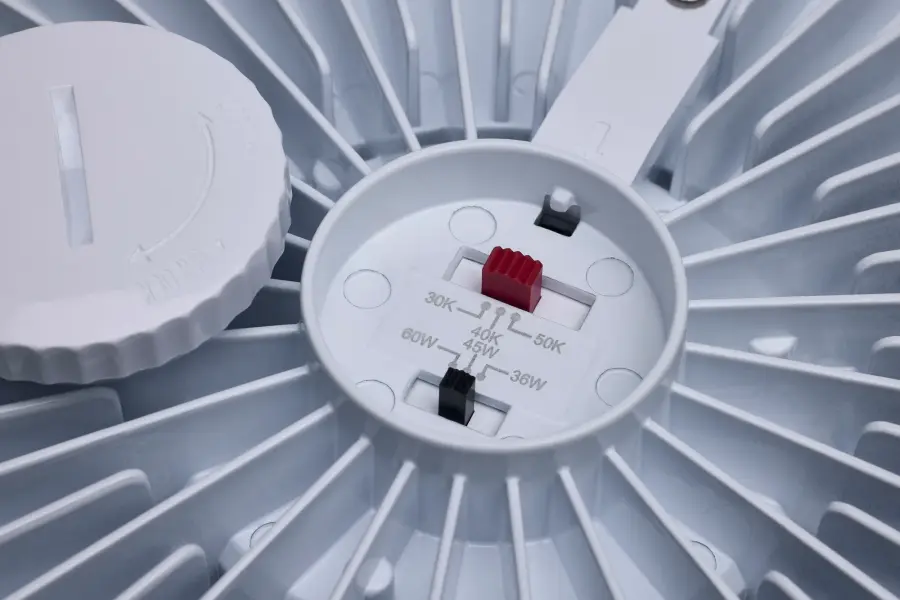 60/45/36 Watt LED HID Replacement - 3K/4K/5K CCT Selectable - Ballast Bypass - Extended Mogul Base - 120-277 Range Voltage - Image 9