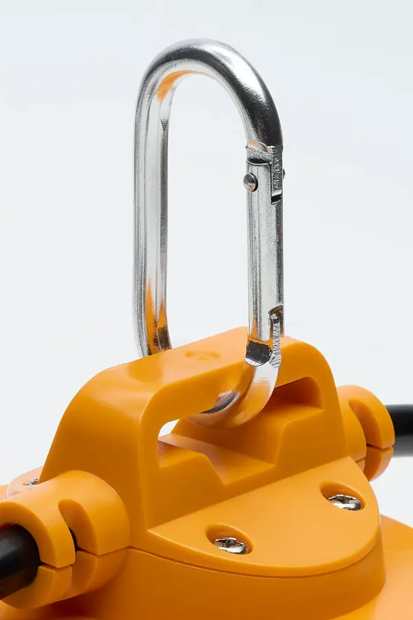 120 Watt LED High-Lumen Industrial/Commercial StringLight - 10 Interconnected Lamps - 5000K - 100 Foot Integrated Cord - 120 Volt - Image 7