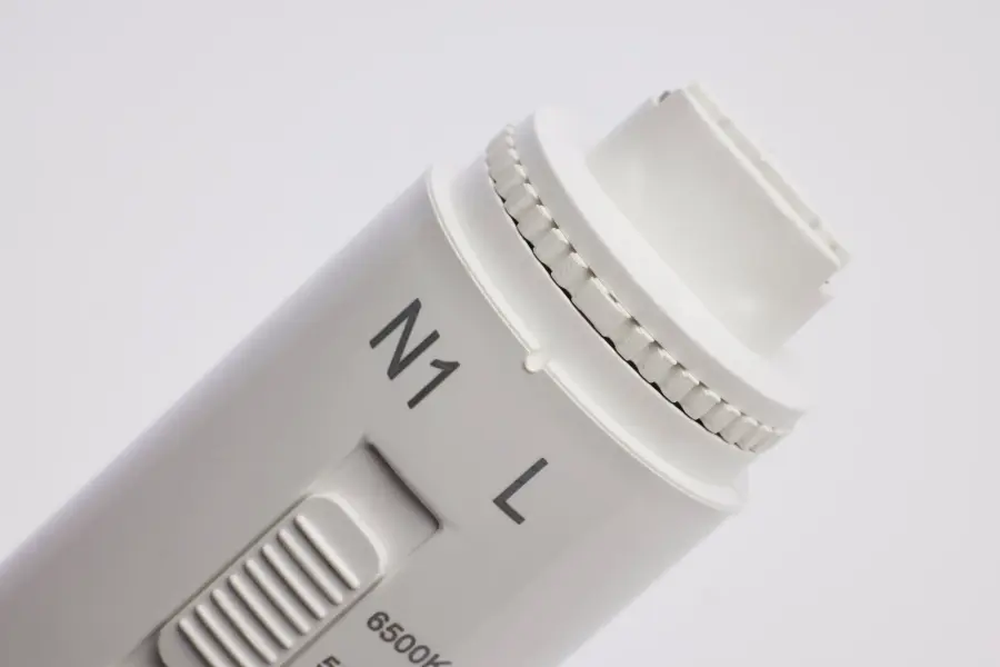 18 Watt T8 LED - CCT Selectable - 120-277 Volt - Single or Double Ended - Type B Ballast Bypass - Image 4