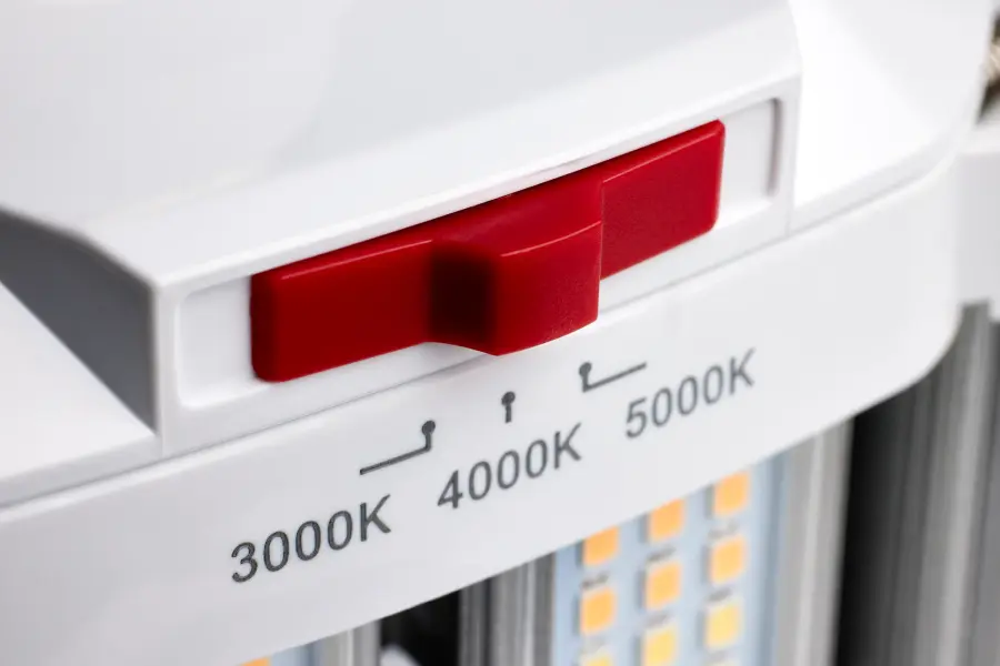 LED Shoe Box Lamp - 90/100/110 Wattage Selectable - 3K/4K/5K CCT Selectable - 120-277 Volt - White Finish - Image 12