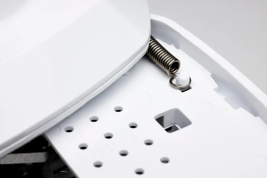 LED Shoe Box Lamp - 90/100/110 Wattage Selectable - 3K/4K/5K CCT Selectable - 120-277 Volt - White Finish - Image 10