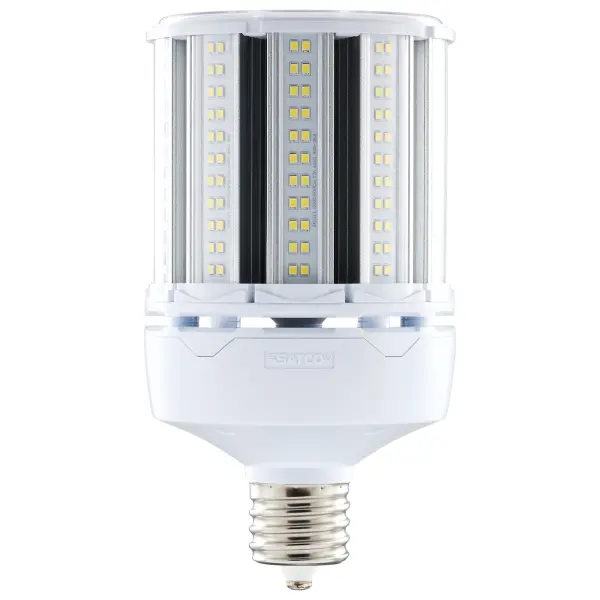 Satco's 80-watt Hi-Pro LED lamp is an energy efficient lighting solution for large scale lighting applications. Perfect for gymnasiums, factory floors, health clubs, and warehouses, this lamp is designed to deliver clean, efficient LED light. This versatile lamp has a corncob shape and delivers 35,000 hours of cool white light.
