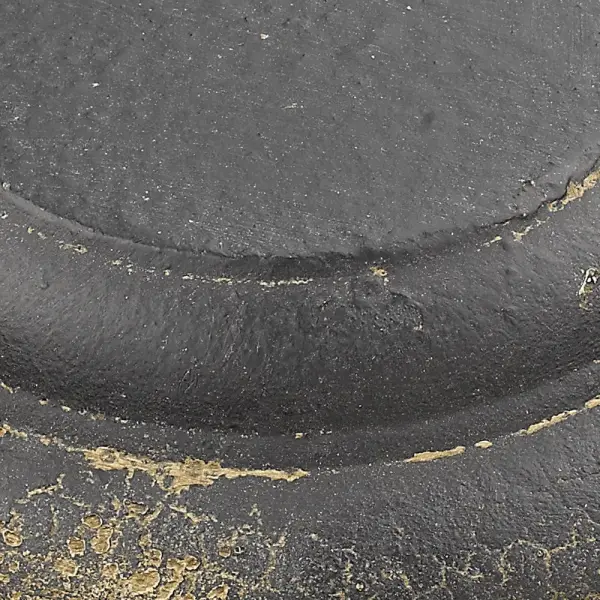 Rustic Farmhouse Charm Meets Practical Low-Ceiling Design - Image 2