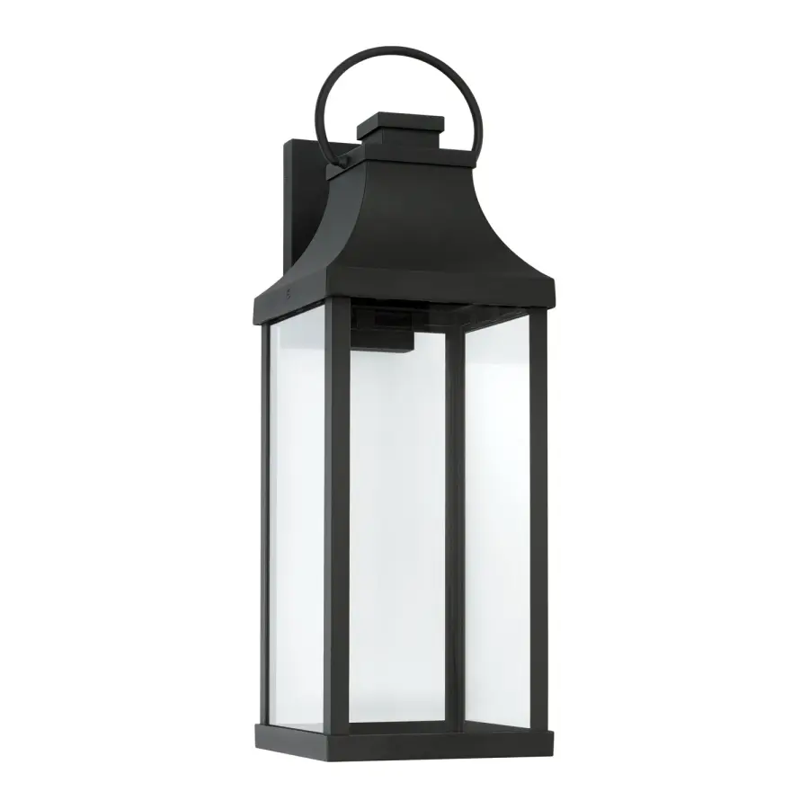 Classic Outdoor Lantern with Timeless Black Finish