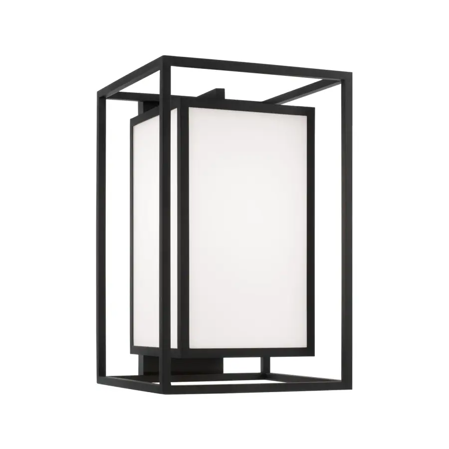 Classic Outdoor Lantern with Timeless Black Finish