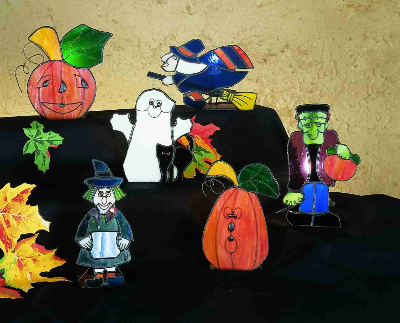 3.5"-6"H Halloween 6 Piece Candle Lamp