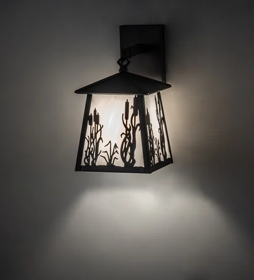 7" Wide Reeds & Cattails Hanging Wall Sconce