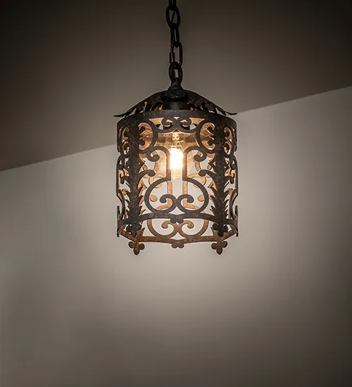 11" Wide Oskar Pendant
