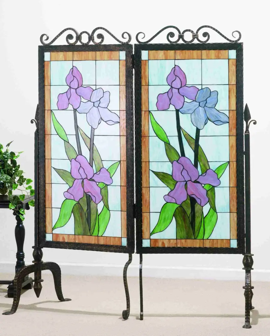 The Iris by Meyda Lighting