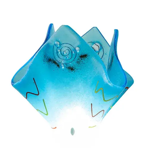 Add a fun lighting design to a home; restaurant; hotel; or retail location. Created with Electra Blue Art glass with an abstract spiked swirl design; this shade is high-fired to fall into a flowing; organic-shaped handkerchief style. Traditional artistry; high-fire kilns; and original tools fuse art glass in the old world tradition. Paired with hardware; the shade is ideal for installation above bars; islands; counters; and dining tables in residential and hospitality locations from Palm Beach; Florida; to Austin; Texas; to Portland; Oregon; to create a dramatic design statement. The Handkerchief Electra Shade is featured in our American-made; American-designed; handcrafted Fused Glass Lighting Collection and manufactured in Yorkville; New York. Each shade is a unique work of art with color variations based on natural ingredients inherent in the glass.