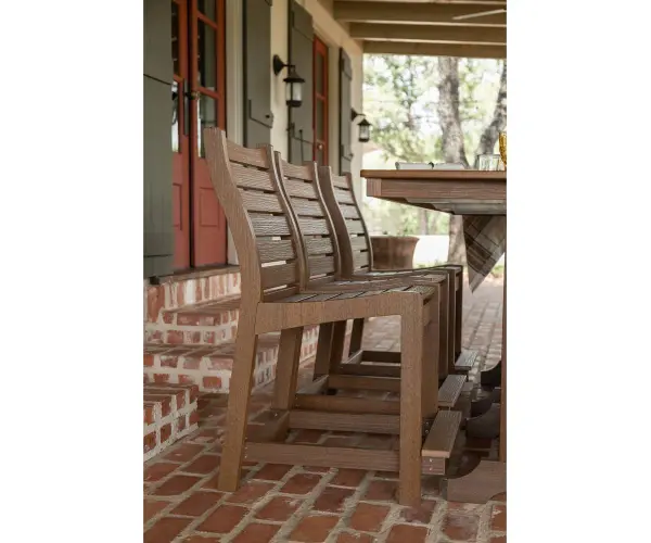 The perfect combination of style and comfort. Dimensions: 19⅞"W x 27¾"D x 48¾"H - alternate view