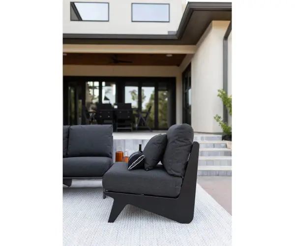 The HOC by Berlin Gardens - Image 4
