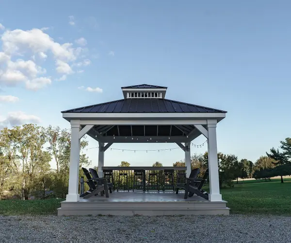 Victoria Pavilion - Image 6