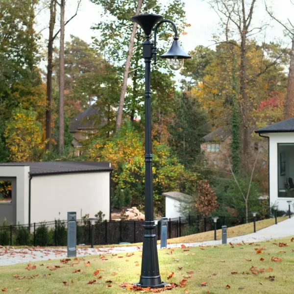 Everest Solar Lamp Post with LED Light Bulb - Image 6