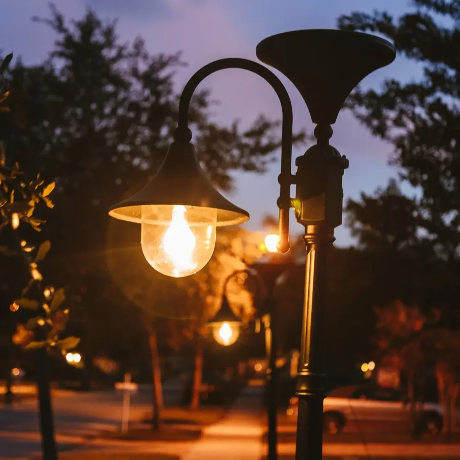 Everest Solar Lamp with GS Solar Light Bulb - Image 5