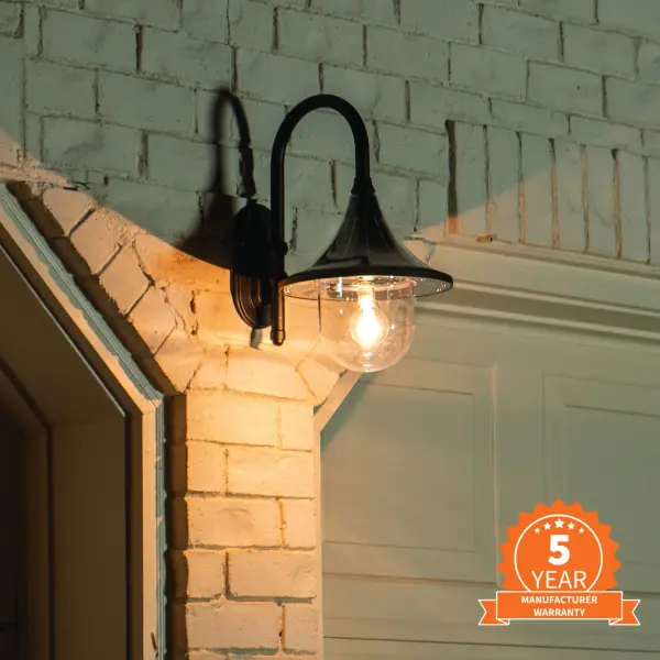 Plaza Solar Wall Light - Image 2