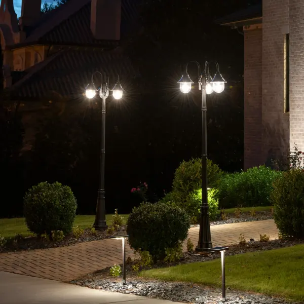 Orion Triple Head Solar Lamp Post - Image 6