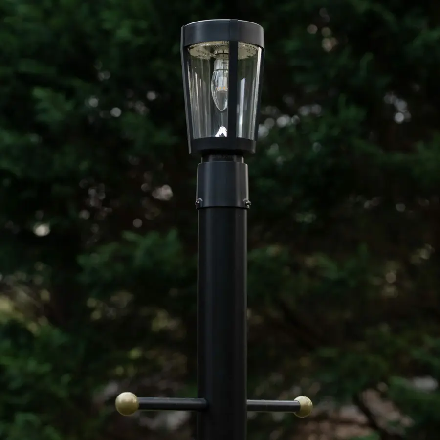 Amphora Bulb Solar Light with Pier/3" Fitter Mount - Image 9