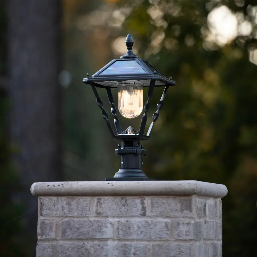 Spiral Frame Solar Post Light with 3" Fitter Mount - Image 2