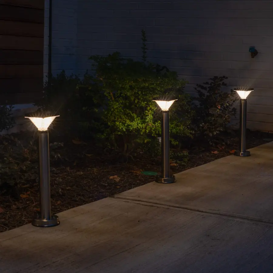 Luxor Stainless Steel Bollard Solar Pathway Light - Image 3