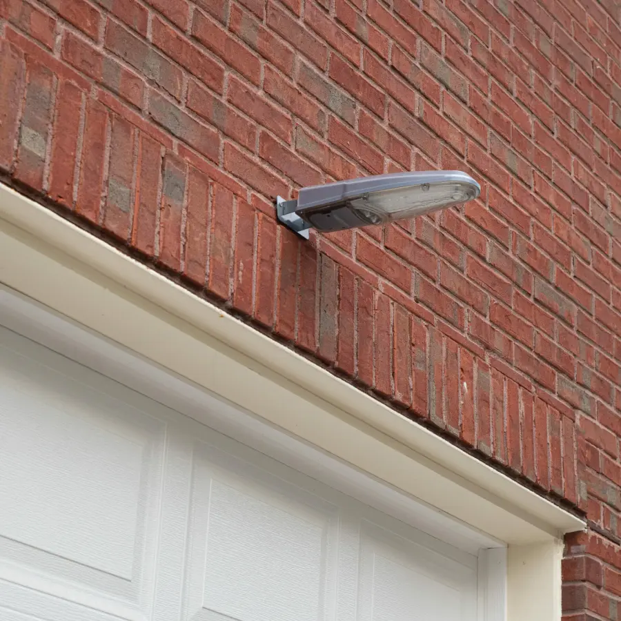 Gama Sonic Solar Yard Light with Motion Sensor - Image 5
