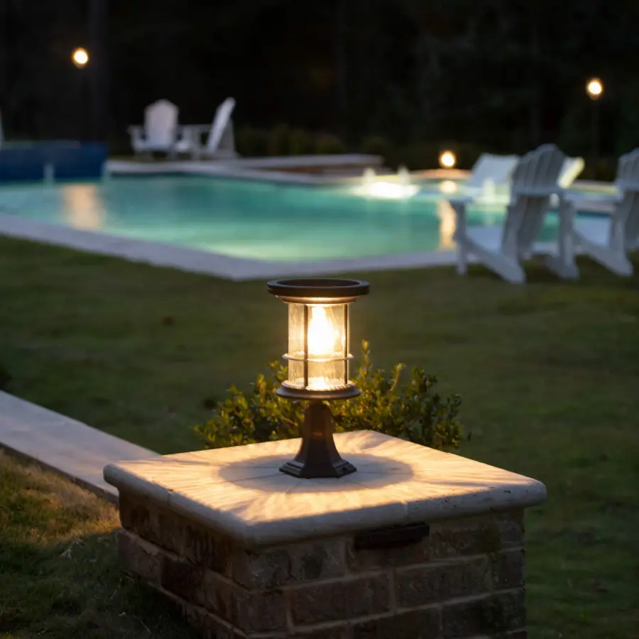 Silo Solar Light with Wall/Pier/Fitter Mounts - Image 2