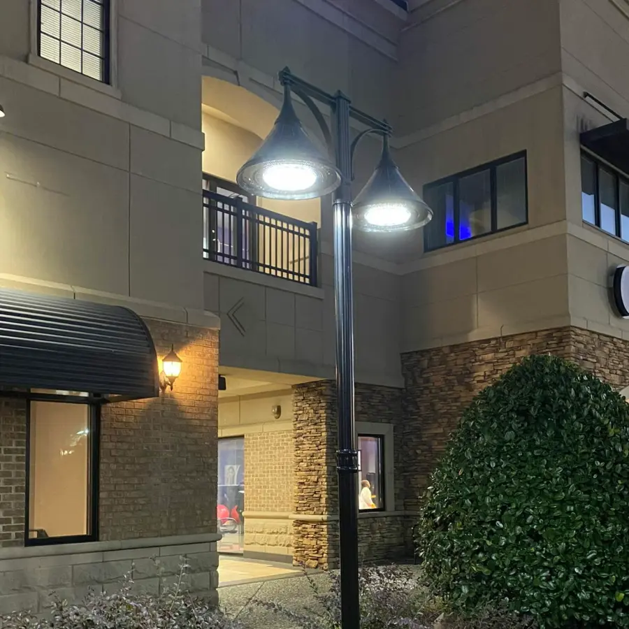Denali Commercial Solar LED Post Light with Morph Technology - Image 12