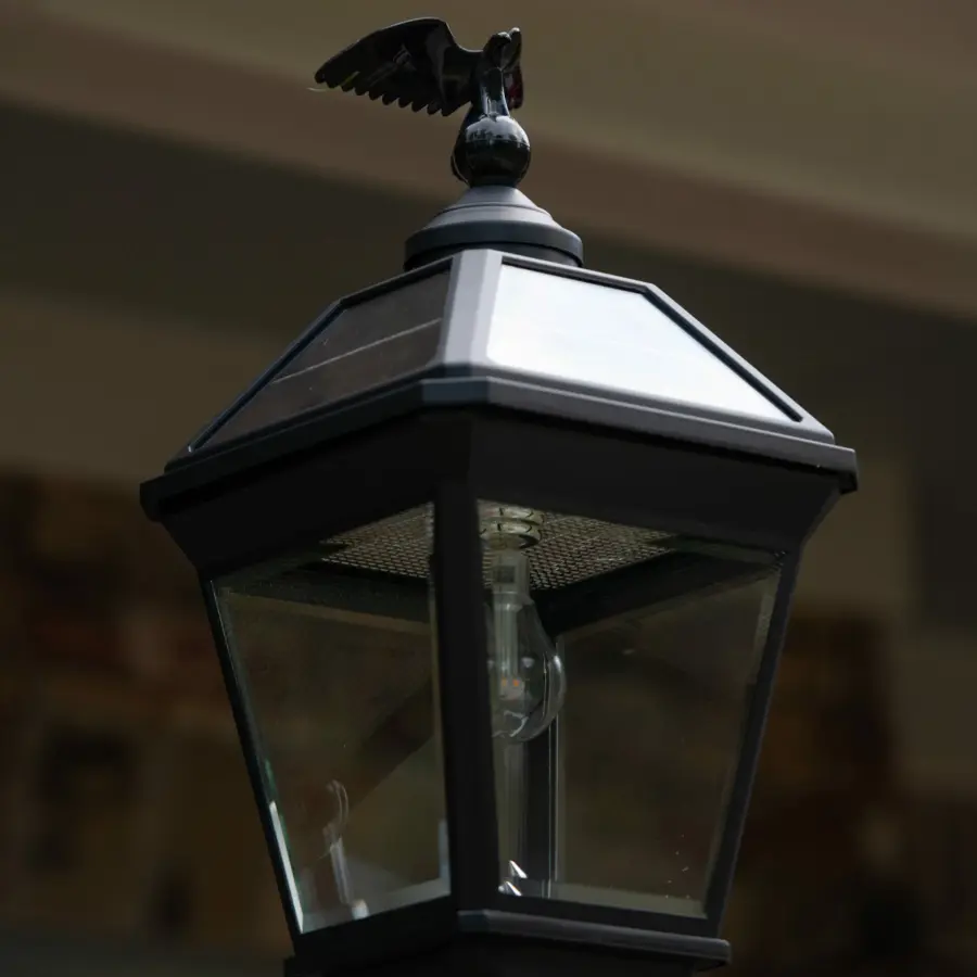 Imperial Bulb Solar Post Light with Trapezoidal Panels - Image 9