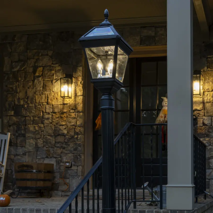 Imperial Trio Bulb Solar Post Light - Image 2