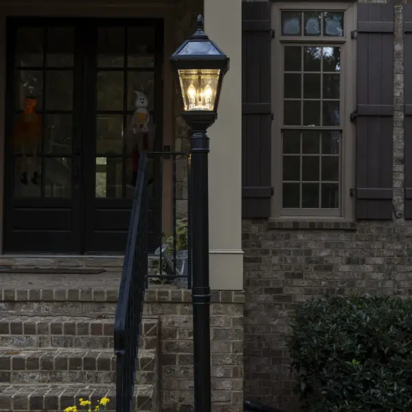Imperial Trio Bulb Solar Post Light - Image 8