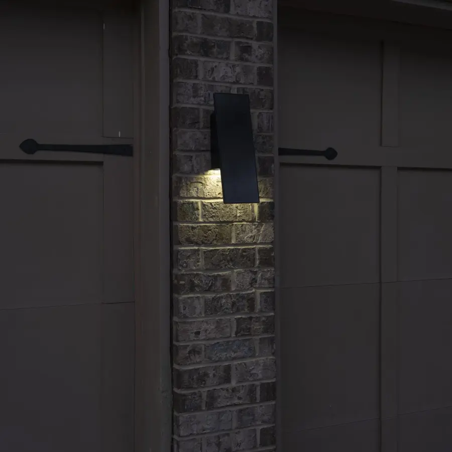 Eclipse Downlight Solar Wall Light - Image 4