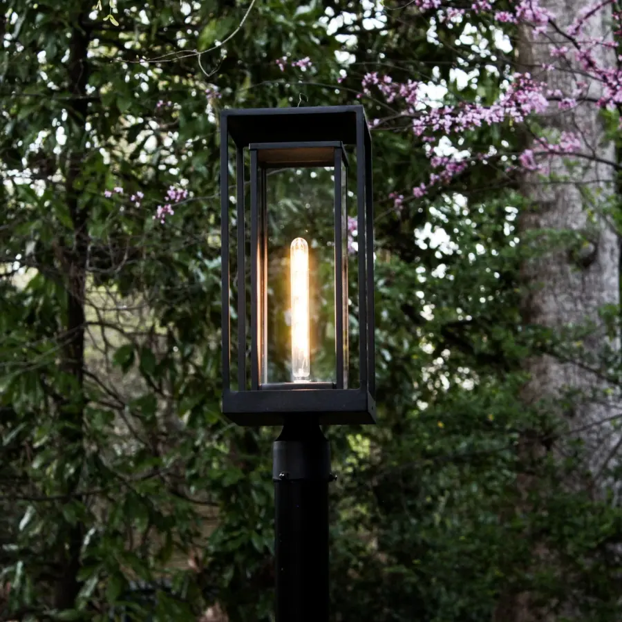 NovaEdge Solar Post Light with Edison-Style LED - Image 7
