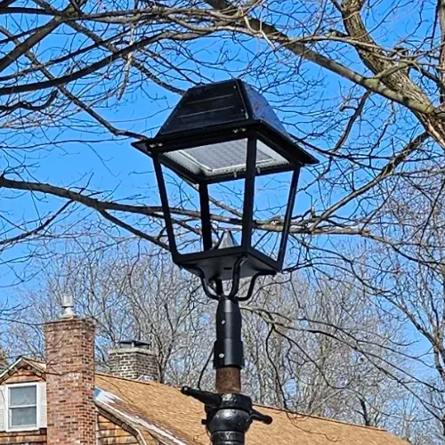 Grand Imperial Commercial Solar LED Post Light - Image 4